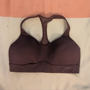🩷 8- Lululemon Sports Bra Burgundy color